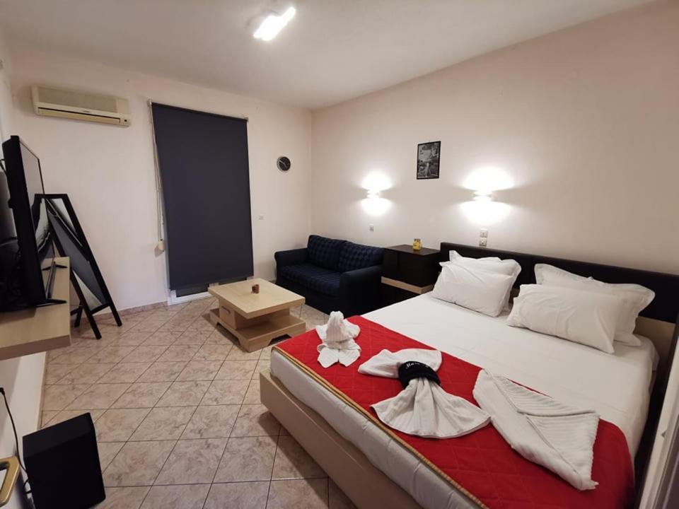 Studios Nelli Alonissos Patitírion Exteriér fotografie
