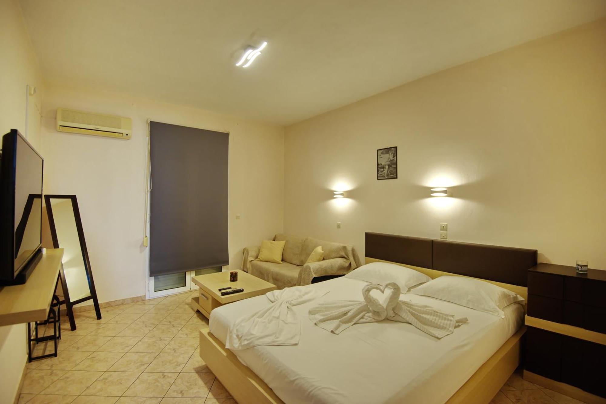 Studios Nelli Alonissos Patitírion Exteriér fotografie