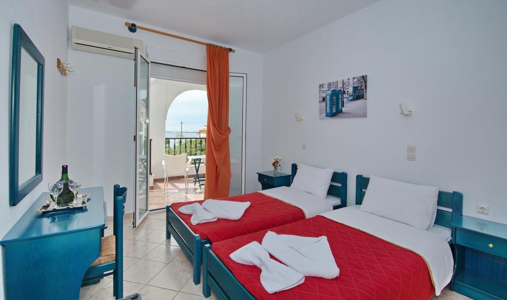 Studios Nelli Alonissos Patitírion Exteriér fotografie